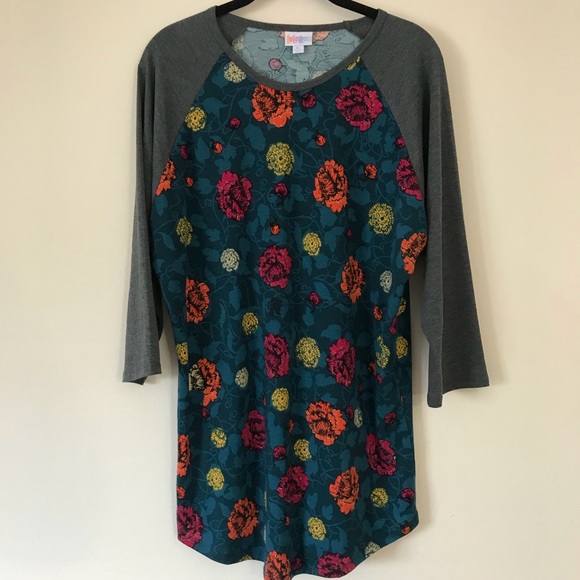 LuLaRoe Tops - LuLaRoe Randy Baseball Tee